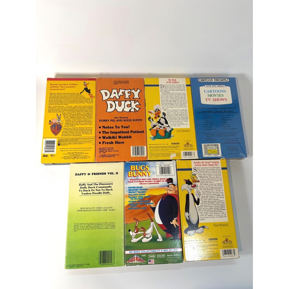 Vtg Looney Tunes VHS Lot of 7 Bugs Bunny Daffy Duck Tweety Sylvester Cartoons - Picture 6 of 6